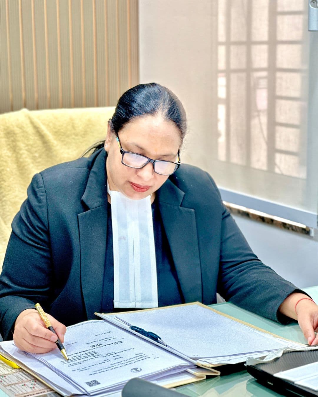 Adv. Indu Arora